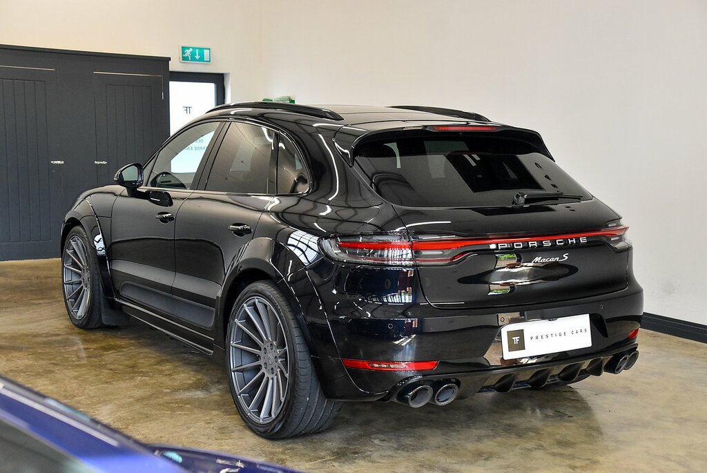 Porsche Macan S Hamann U398 Ulez Black #3