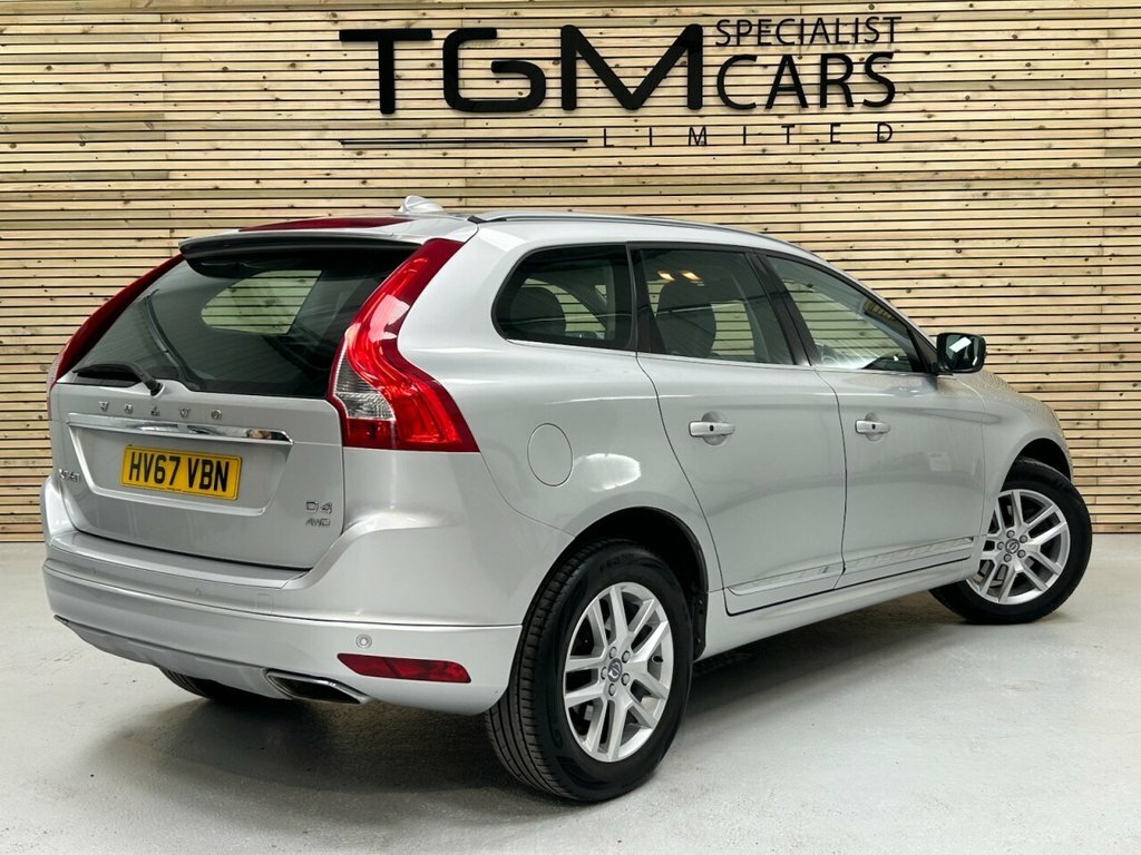 Volvo XC60 2.4L Se Lux Nav Silver #4