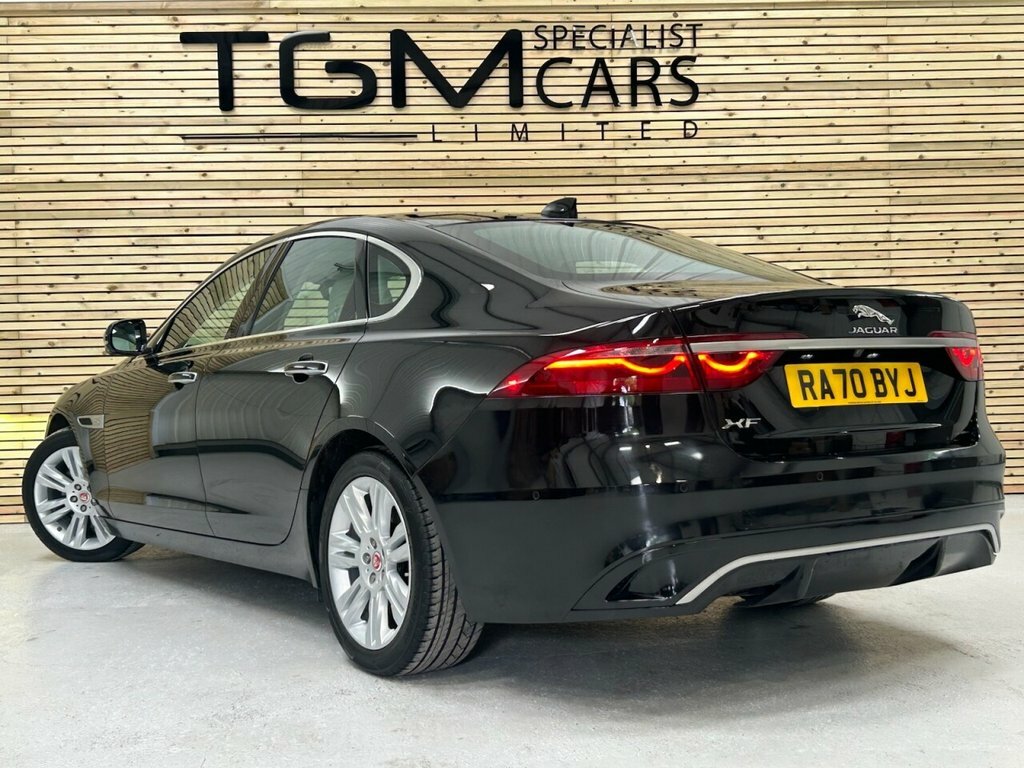 Jaguar XF 2L S RA70BYJ Black #3