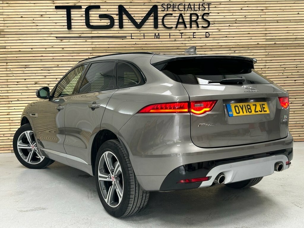 Jaguar F-Pace 3L S Silver #3