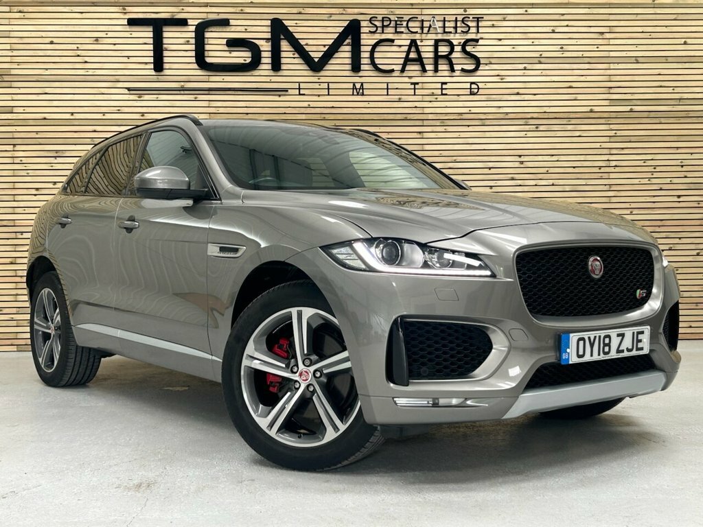 Jaguar F-Pace 3L S Silver #6