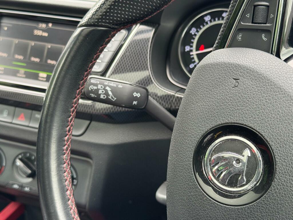 Skoda Fabia 2016 16 Se Black #21