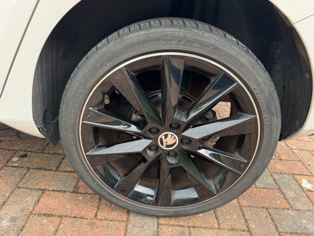 Skoda Fabia 2016 16 Se Black #66