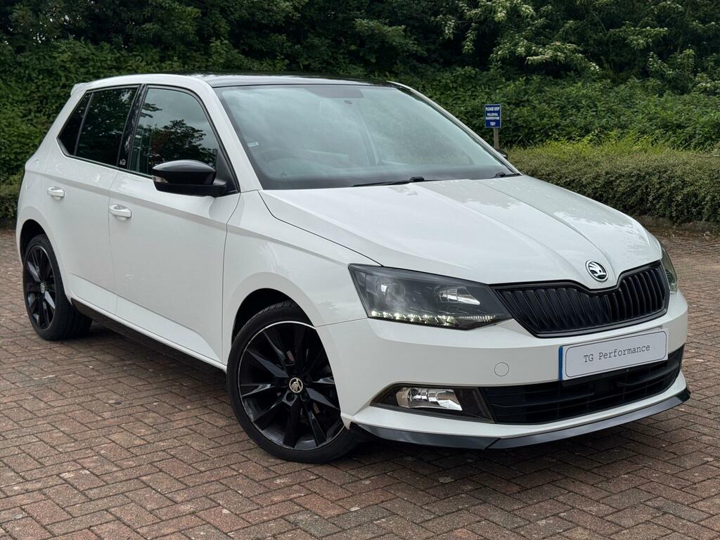 Skoda Fabia Monte Carlo White