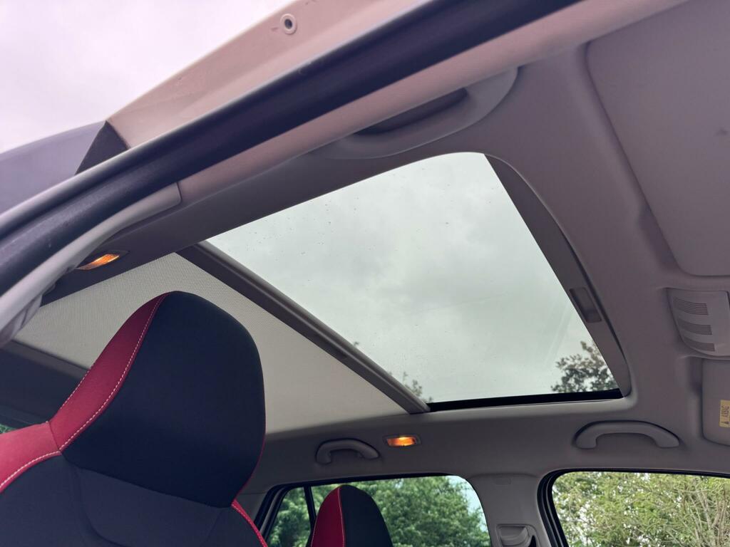 Skoda Fabia 2016 16 Se Black #12
