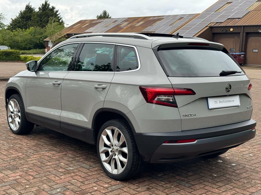 Skoda Karoq Edition Grey #2