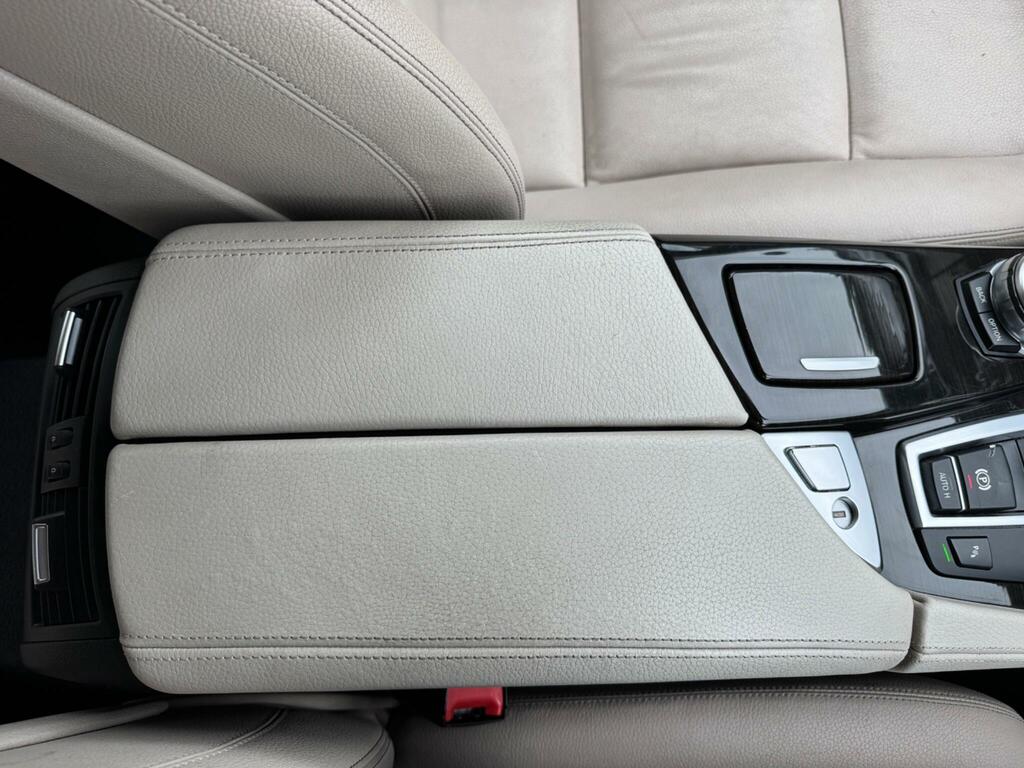 BMW 5 Series Saloon Grey #32