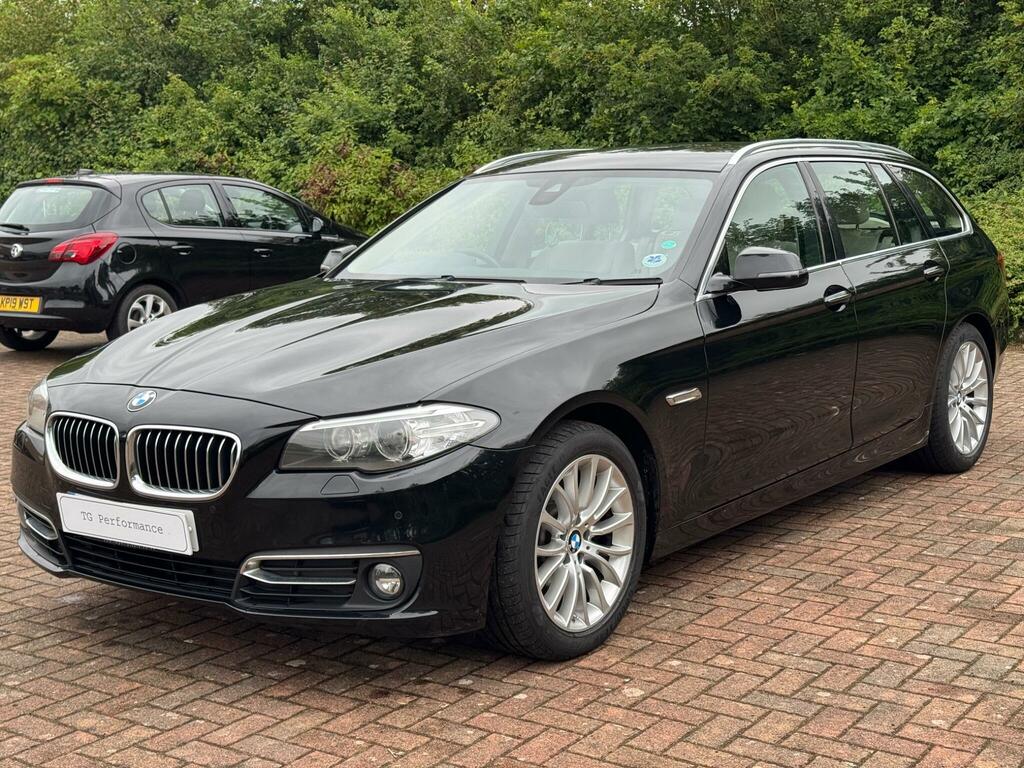 BMW 5 Series Saloon Grey #12
