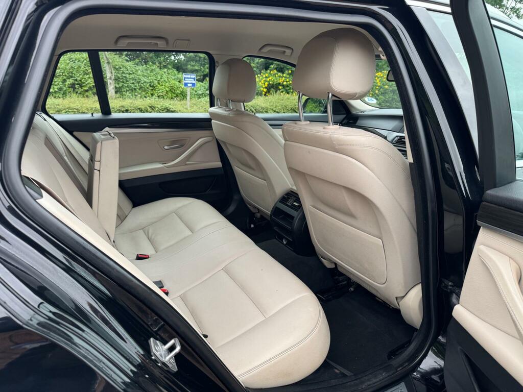 BMW 5 Series Saloon Grey #39
