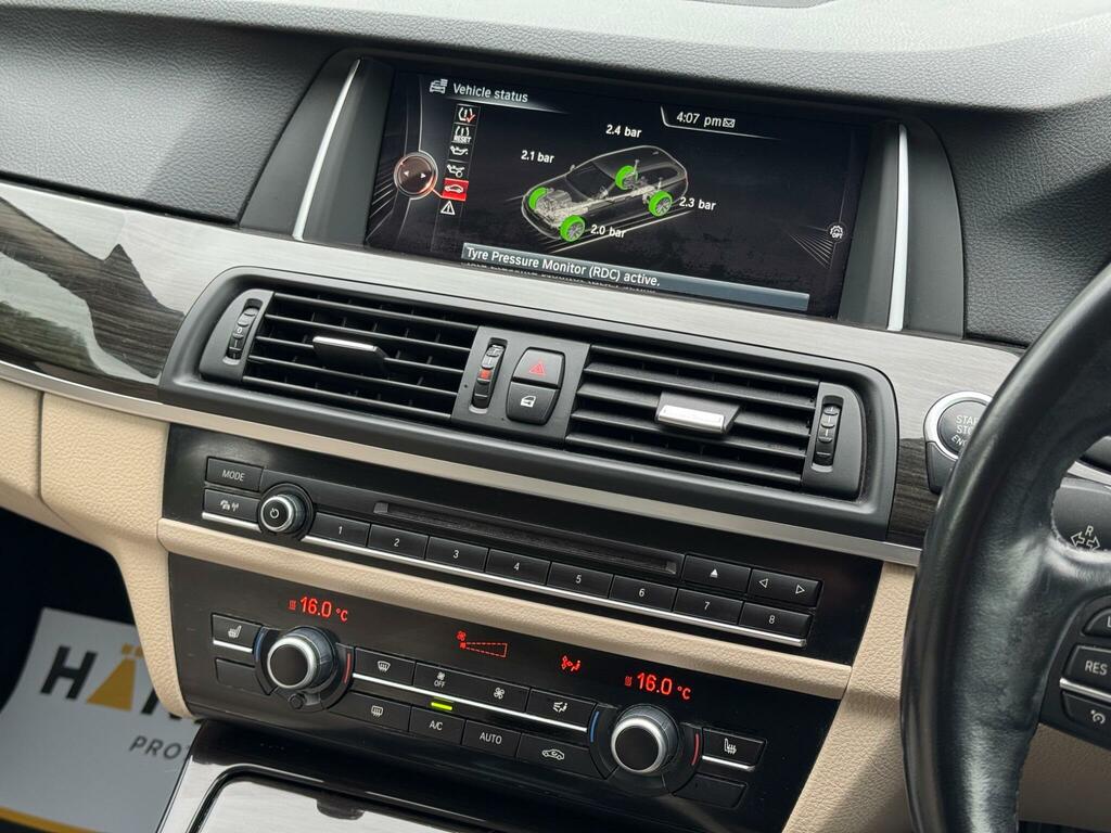 BMW 5 Series Saloon Grey #24
