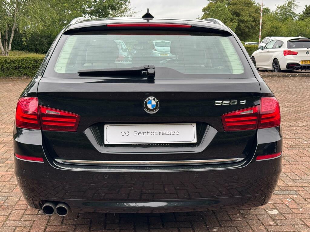 BMW 5 Series Saloon Grey #8