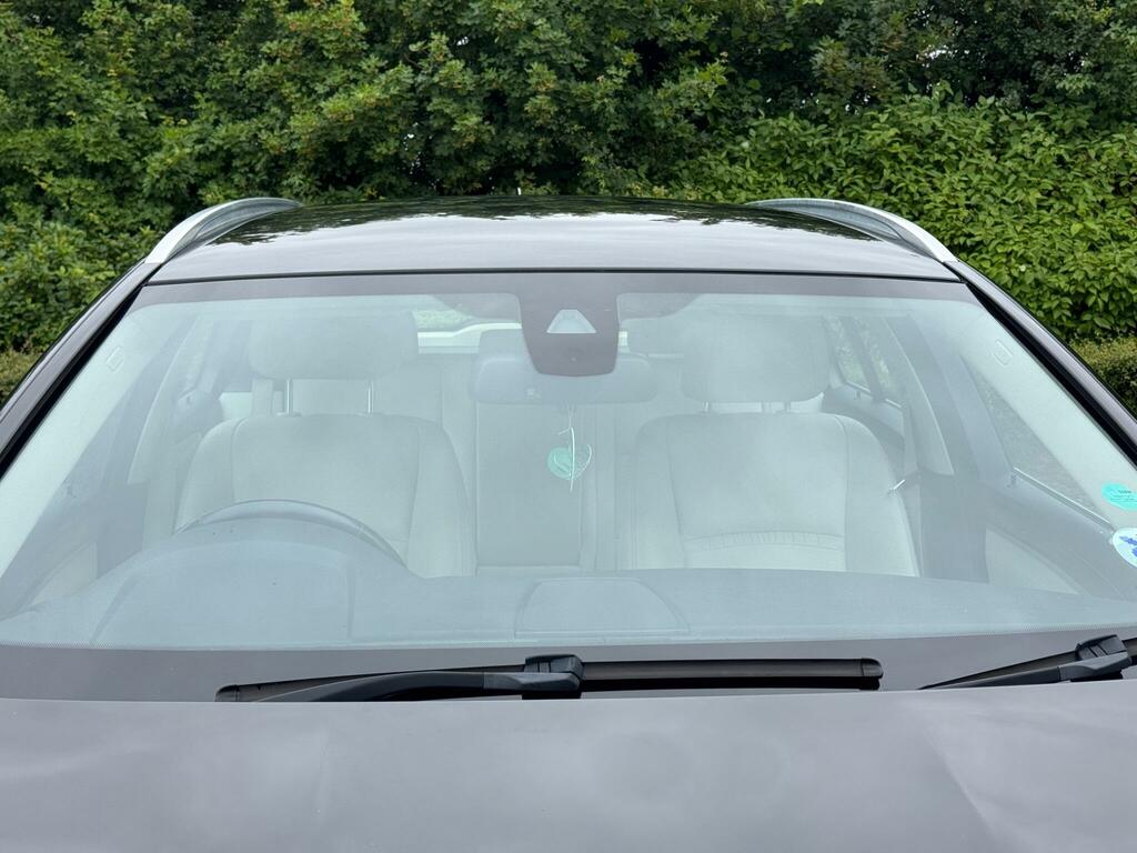 BMW 5 Series Saloon Grey #10