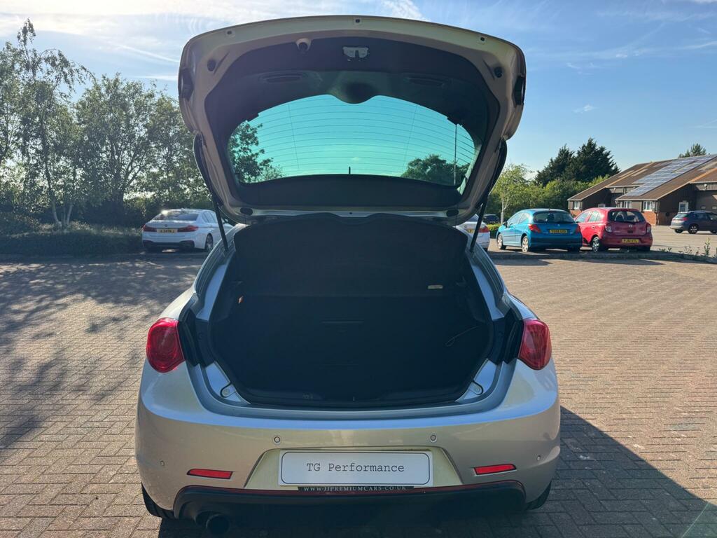 Alfa Romeo Giulietta Grey #54