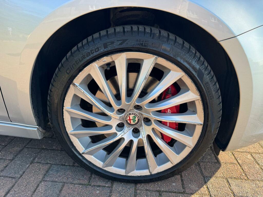 Alfa Romeo Giulietta Grey #74