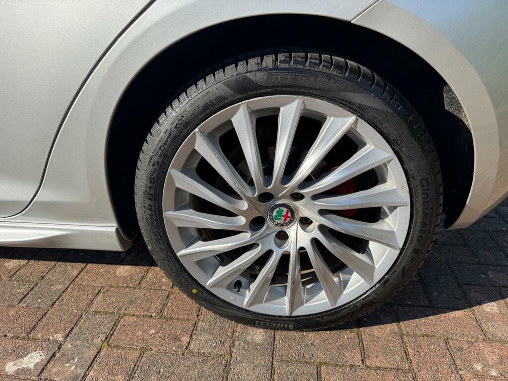 Alfa Romeo Giulietta Grey #73