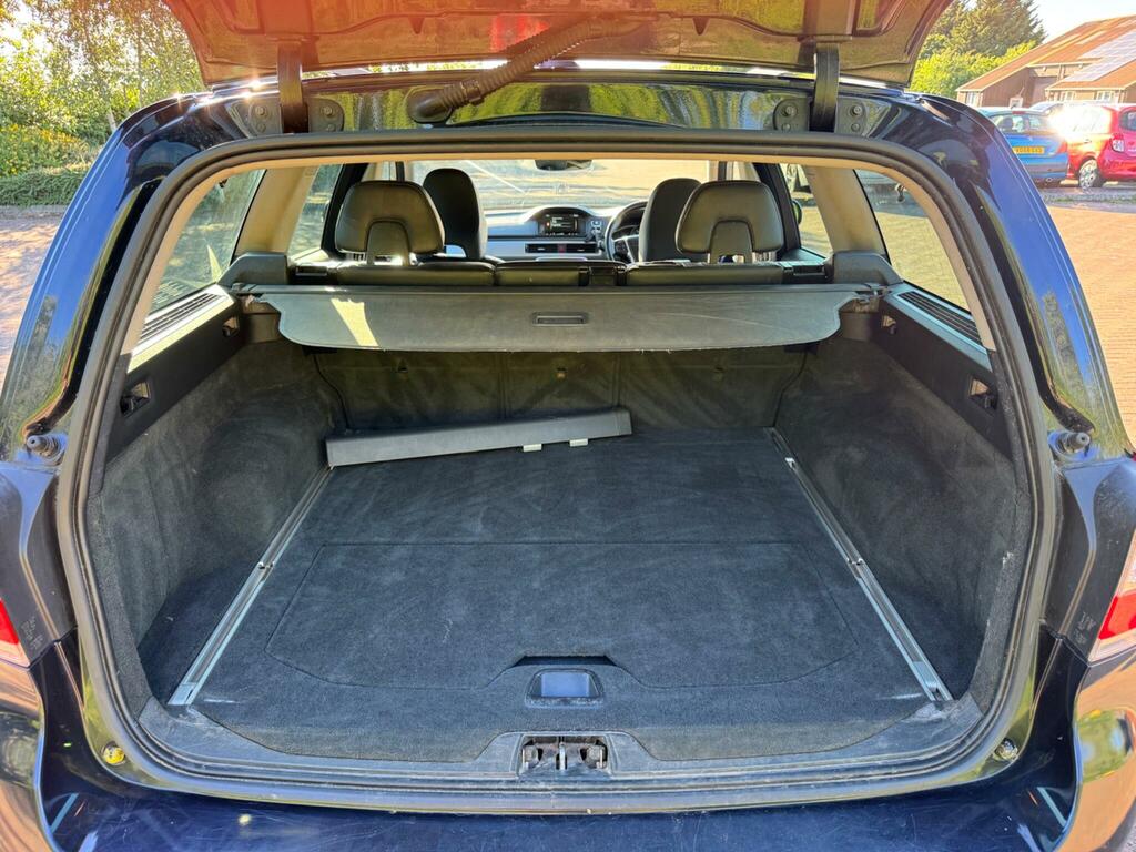 Volvo V70 2.0 D4 Se Lux Euro 6 Ss Silver #49
