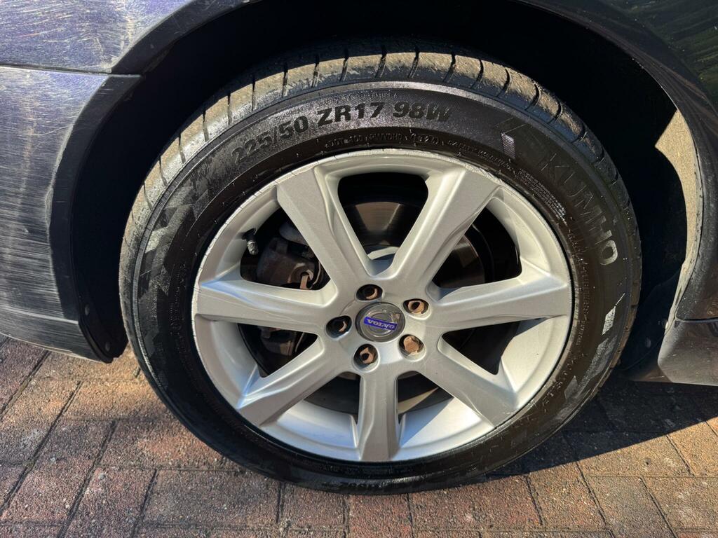 Volvo V70 2.0 D4 Se Lux Euro 6 Ss Silver #64