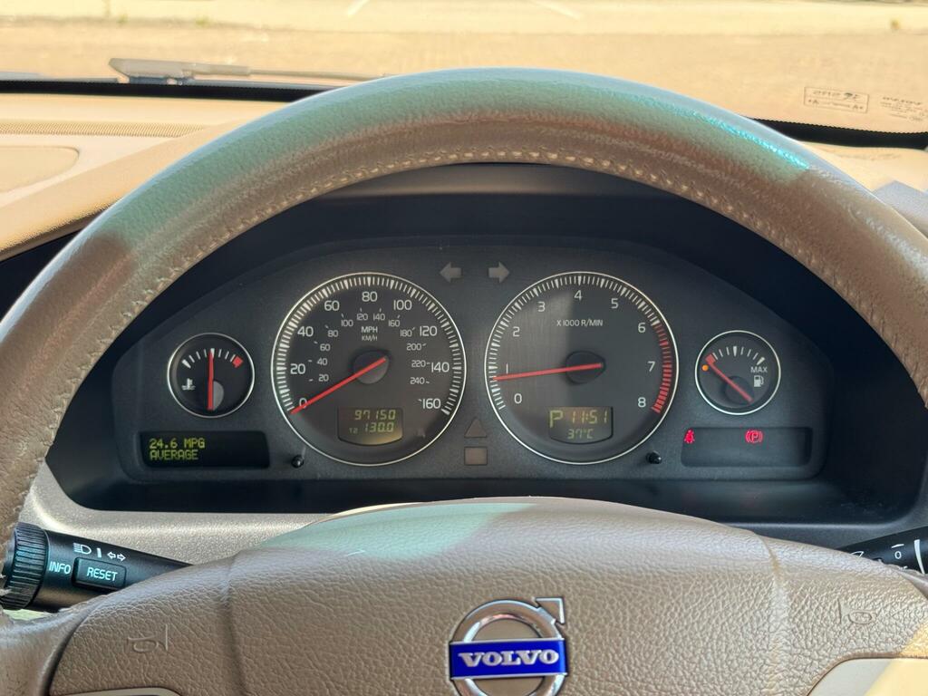 Volvo V70 Se Green #5