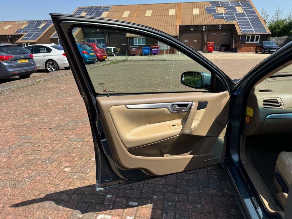 Volvo V70 V70 Se T Geartronic Blue #48