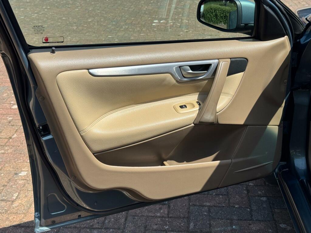 Volvo V70 V70 Se T Geartronic Blue #49