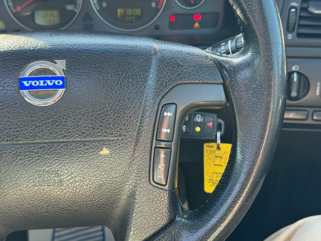 Volvo V70 2.5T Se Geartronic Silver #19