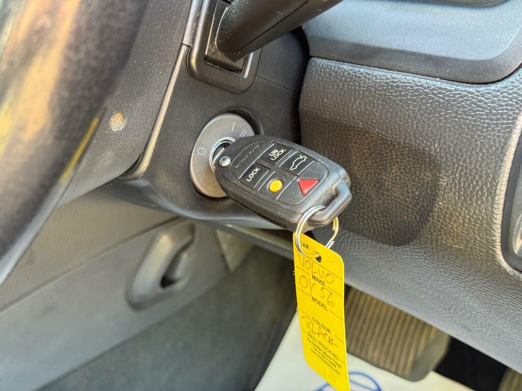 Volvo V70 2.5T Se Geartronic Silver #22