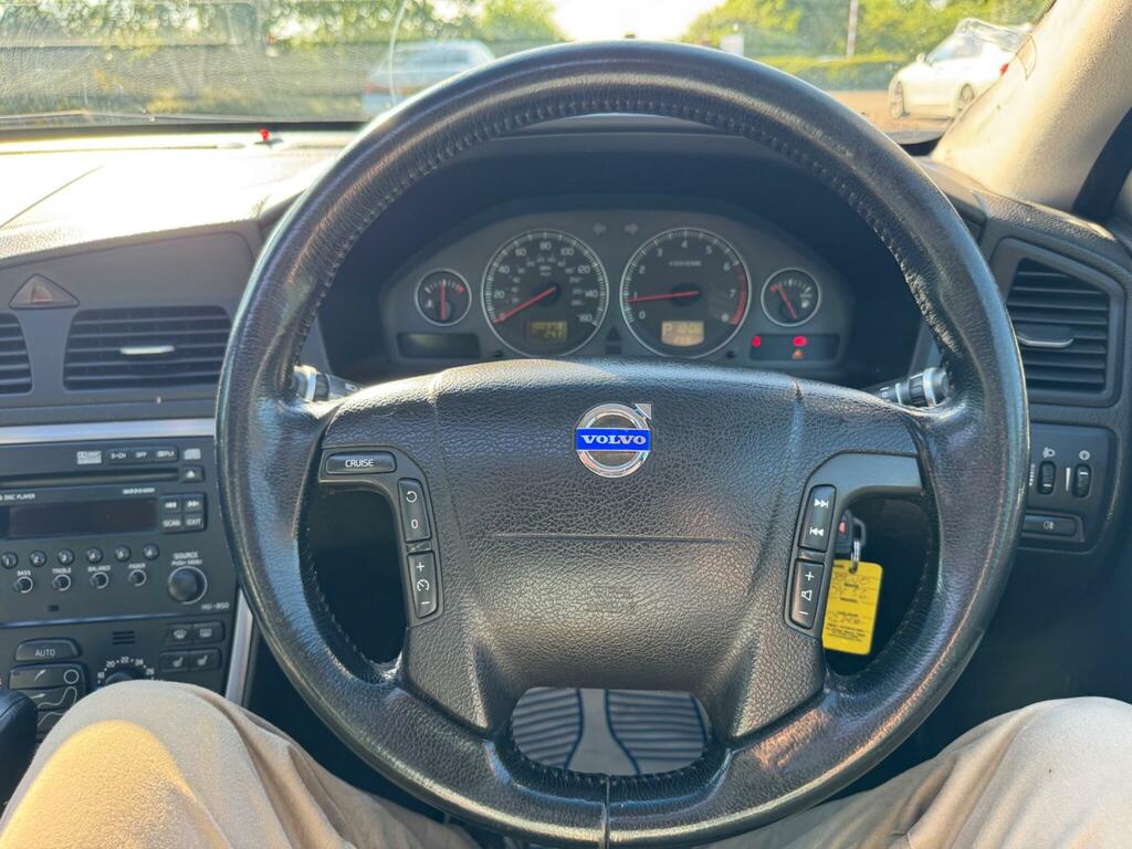 Volvo V70 2.5T Se Geartronic Silver #17