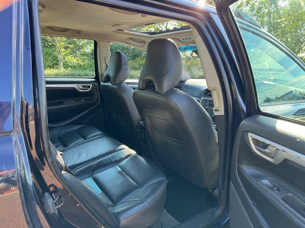 Volvo V70 2.5T Se Geartronic Silver #37