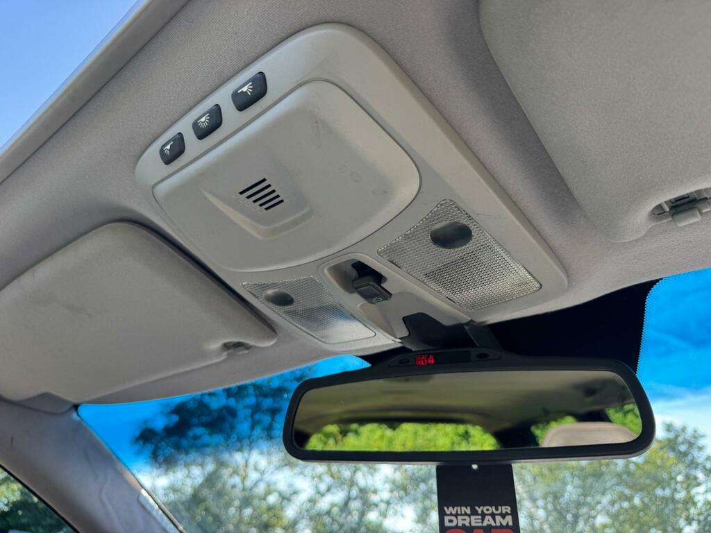 Volvo V70 2.5T Se Geartronic Silver #31