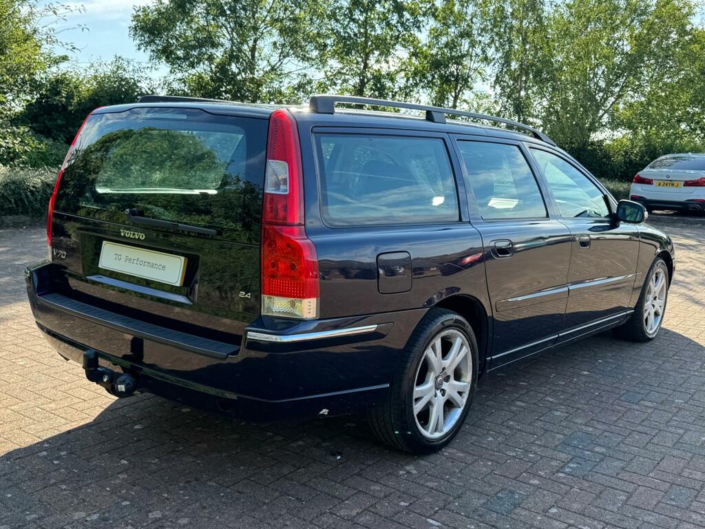 Volvo V70 2.5T Se Geartronic Silver #14