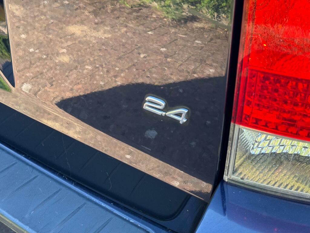 Volvo V70 2.5T Se Geartronic Silver #59