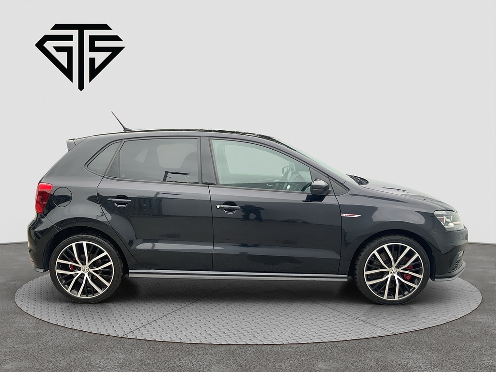 Volkswagen Polo Gti Black #2