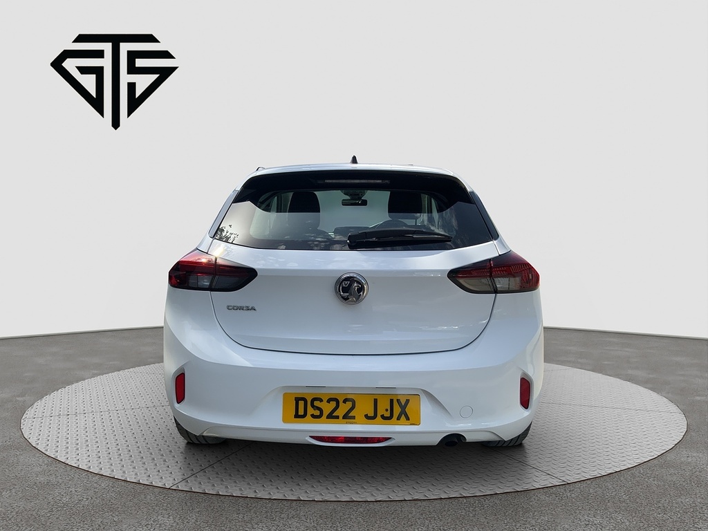 Vauxhall Corsa Se Edition DS22JJX White #4