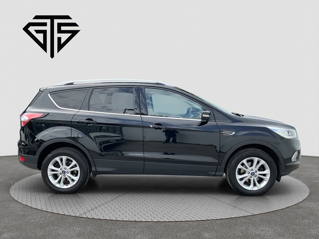 Ford Kuga T Ecoboost Titanium NU68LNK Black #2