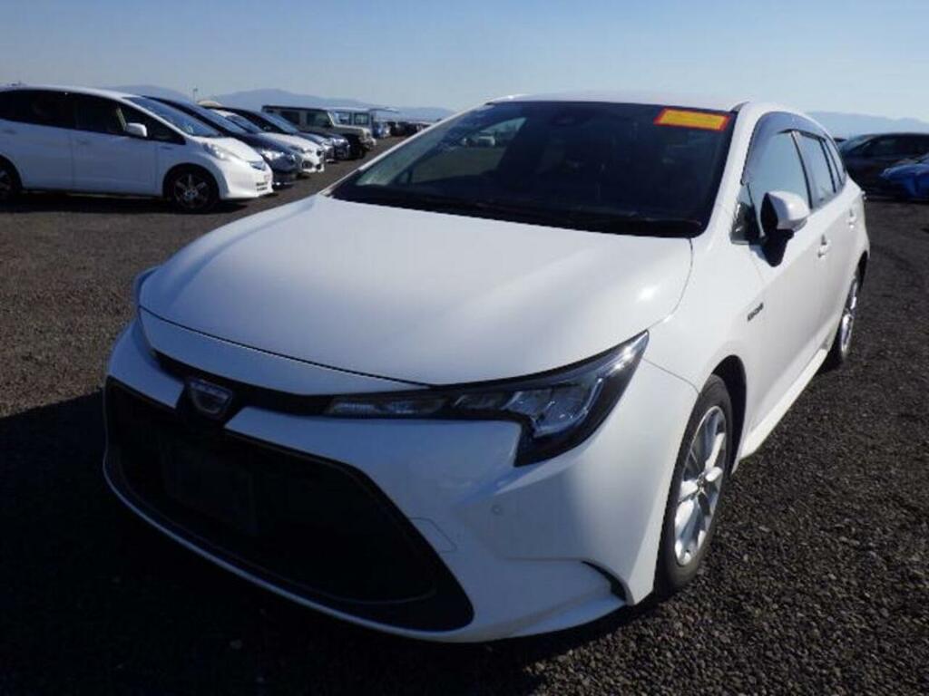 Toyota Corolla Hybrid S White