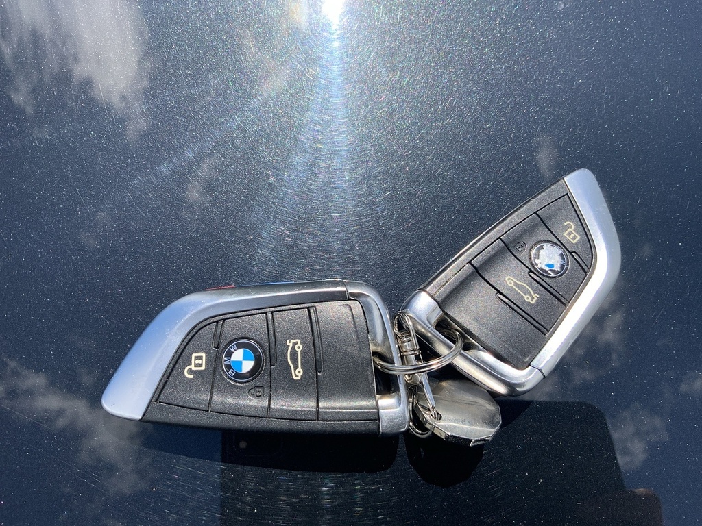 BMW X5 Estate Black #25