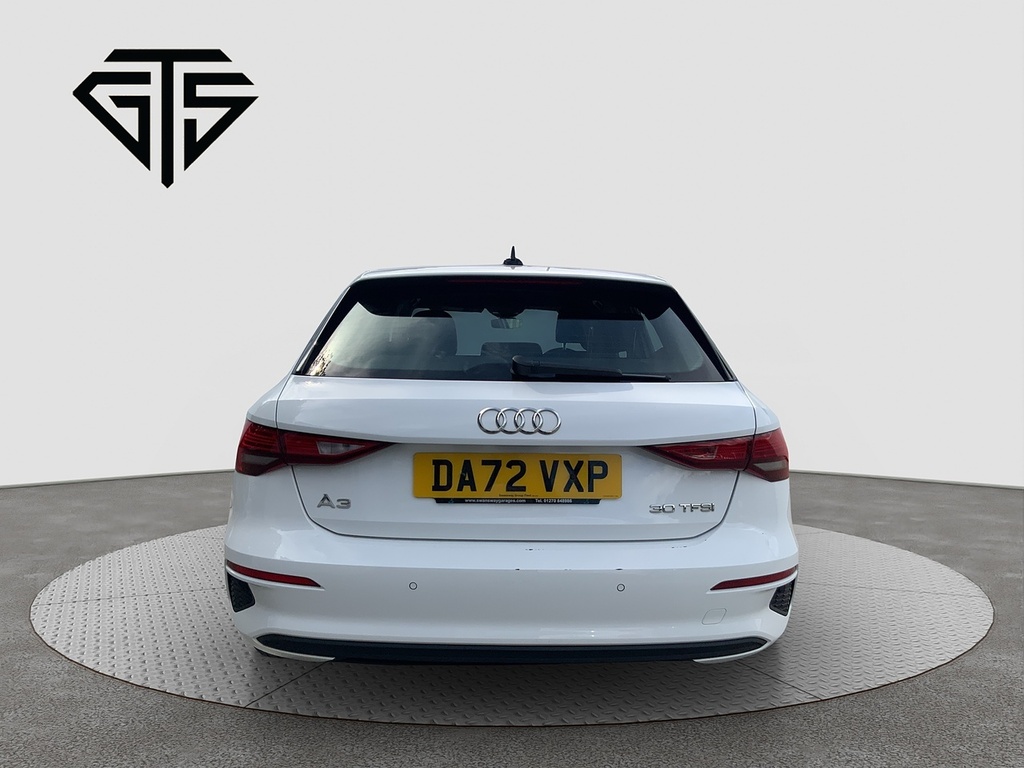 Audi A3 Tfsi Technik DA72VXP White #4