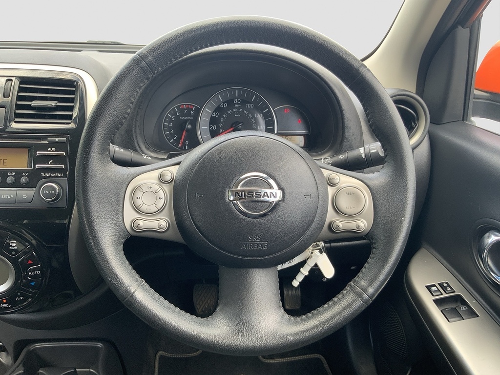 Nissan Micra Visia White #9