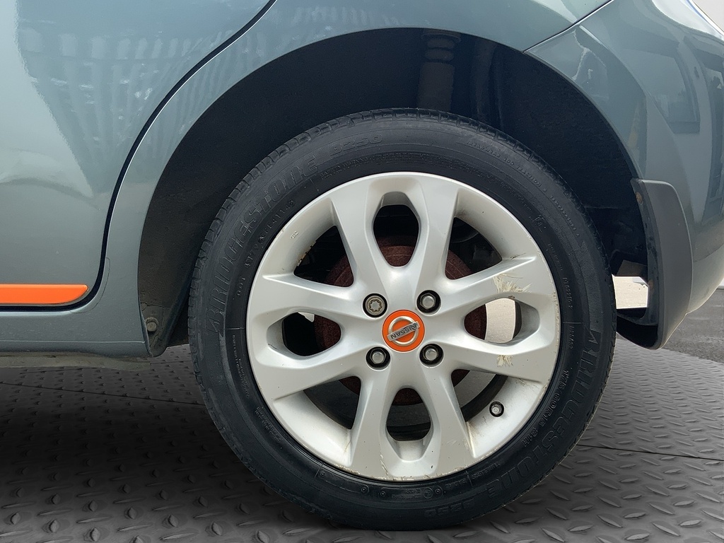 Nissan Micra Visia White #20