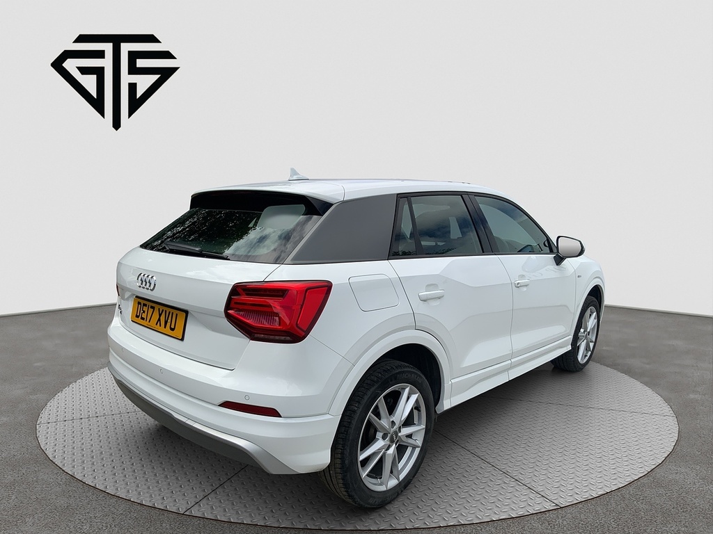 Audi Q2 Tfsi Cod S Line White #3