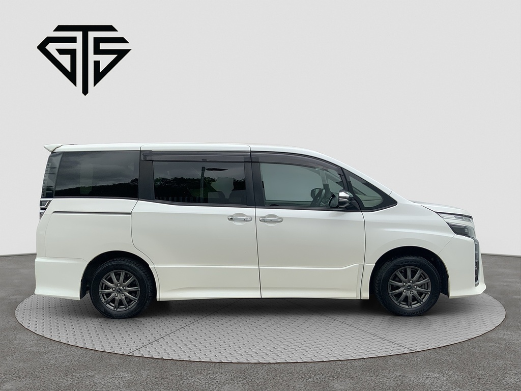 Toyota Voxy Hybrid Zs Kirameki3  #2