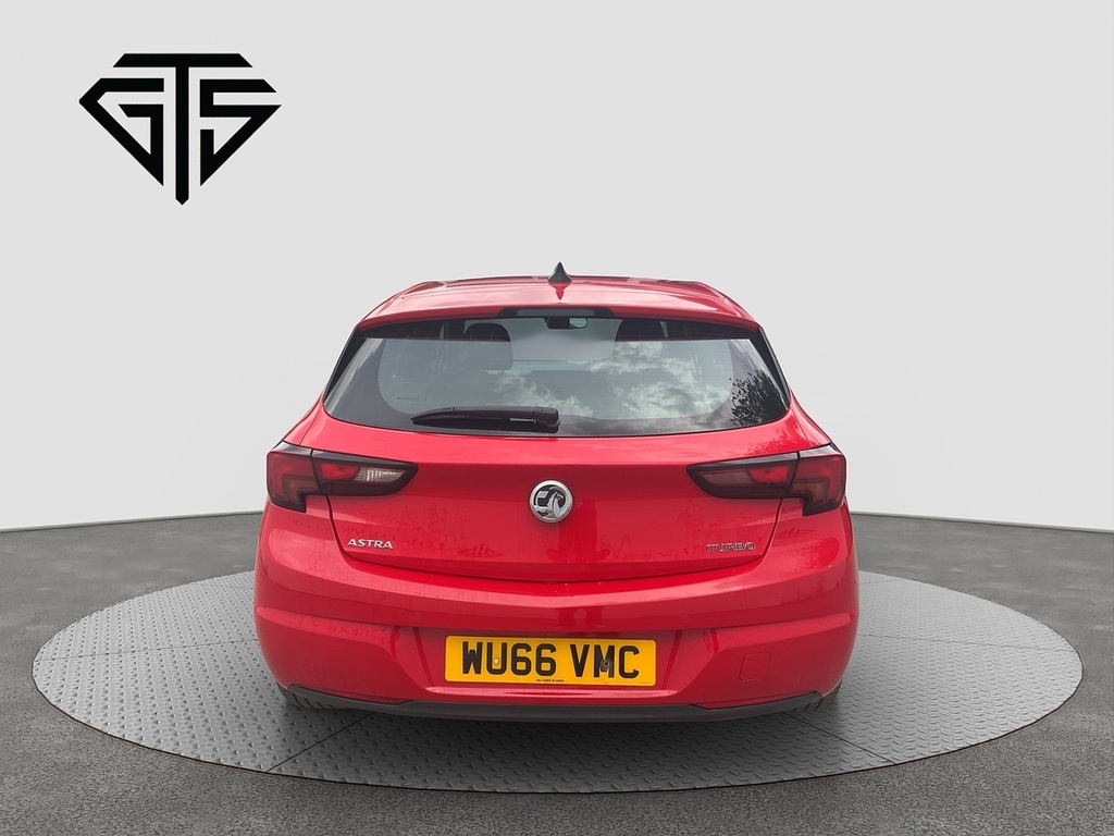 Vauxhall Astra I Turbo Sri Nav Red #4