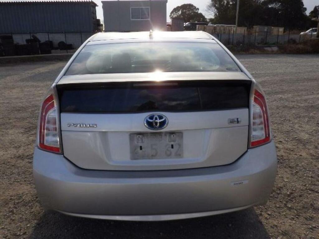 Toyota Prius Hybrid #8