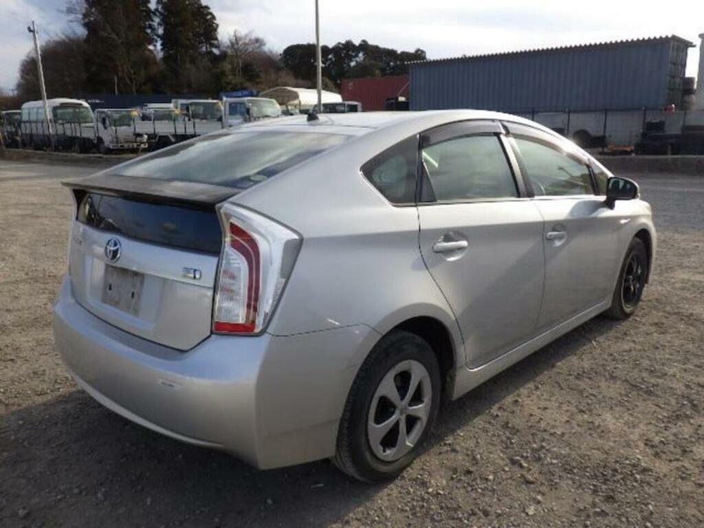 Toyota Prius Hybrid #7
