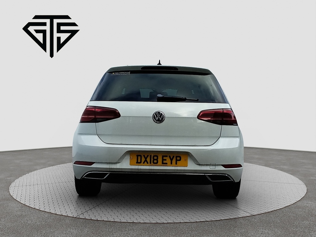 Volkswagen Golf Tsi Highline White #4
