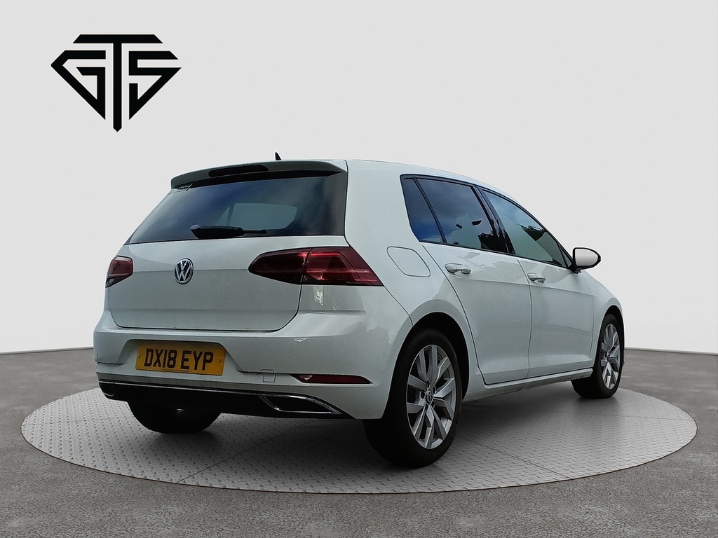 Volkswagen Golf Tsi Highline White #3