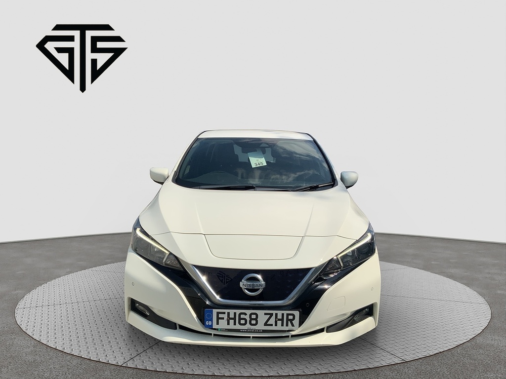 Nissan Leaf E 110Kw N-connecta 40Kwh Hatchback White #8