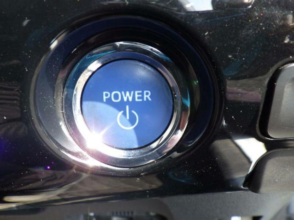 Toyota Prius Prius Excel Phev Cvt Blue #19