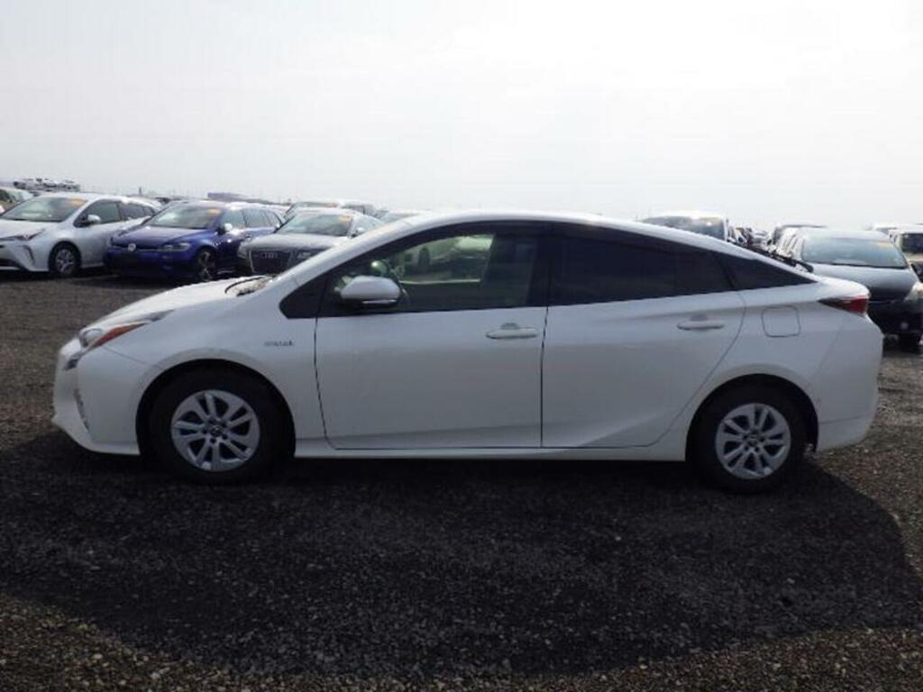 Toyota Prius S Safetyplus  #5