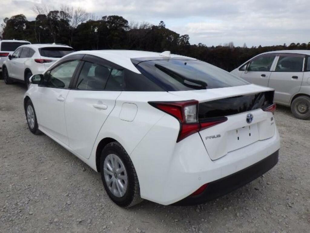 Toyota Prius S 4Wd White #5